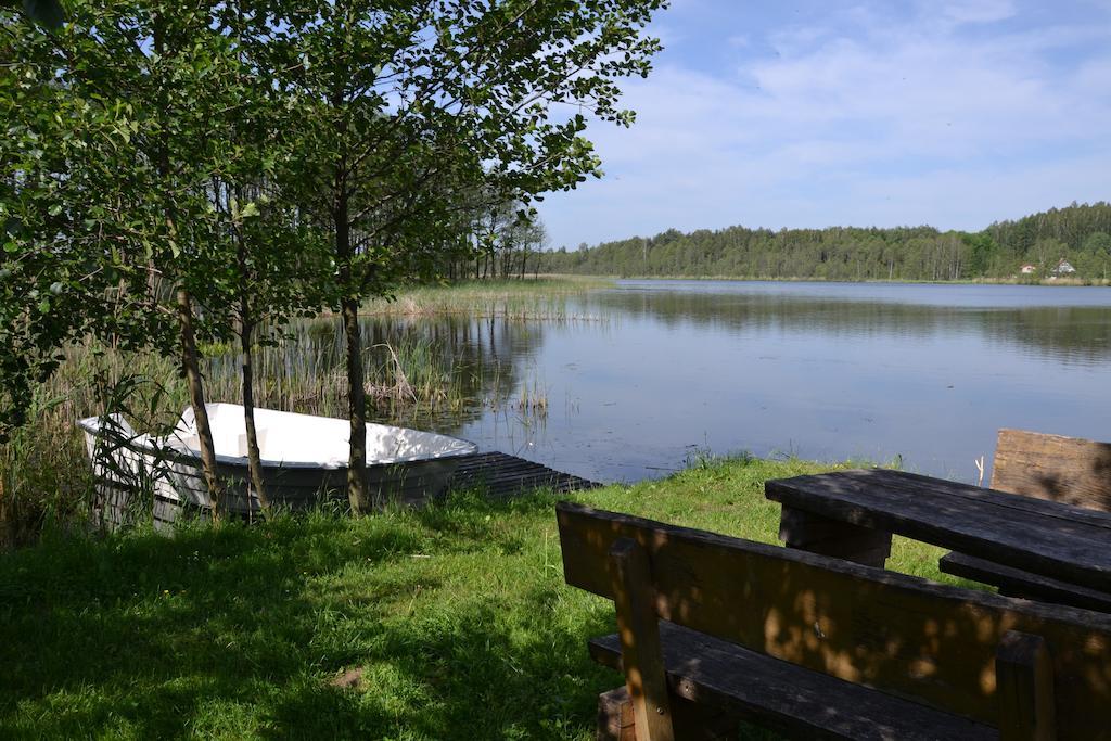 Bed and Breakfast Gosciniec Yaga Wilkasy Esterno foto